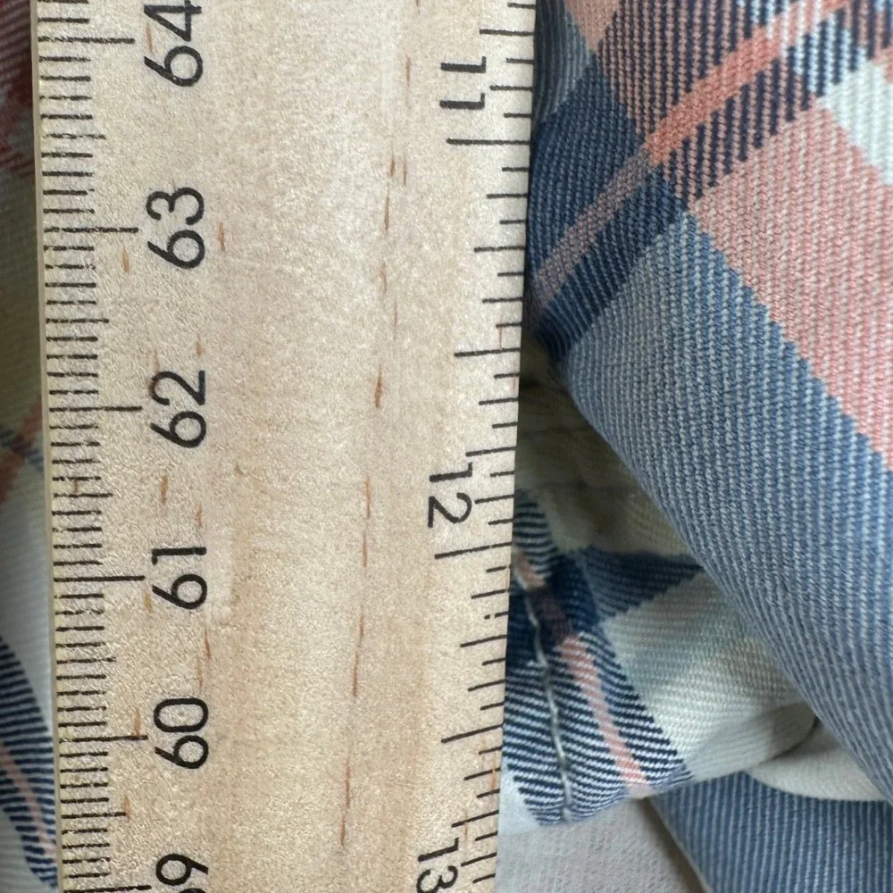 Hollister Plaid Men's Shorts size‎ 30 Multicolor